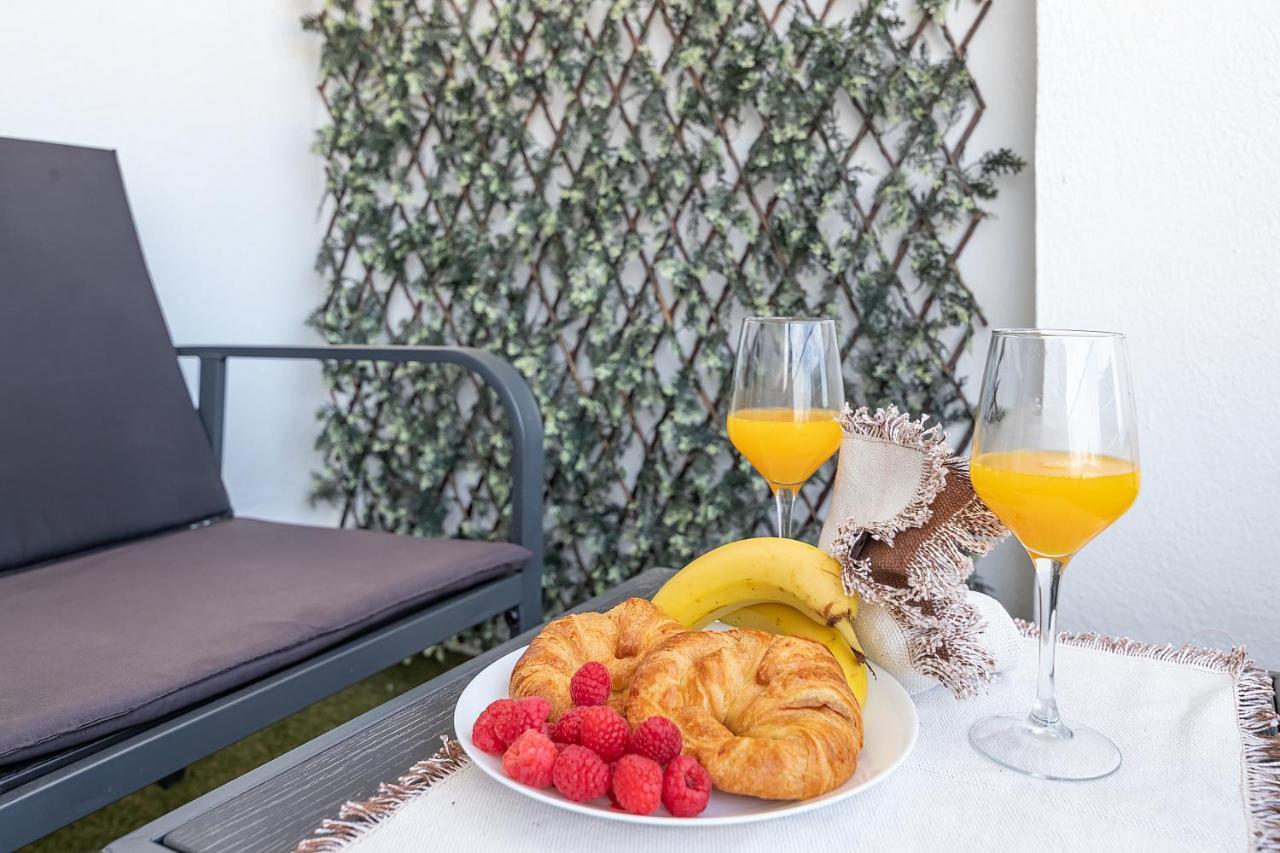 Apartmán Sunshine Balcony- La Caleta Caleta De Velez Exteriér fotografie