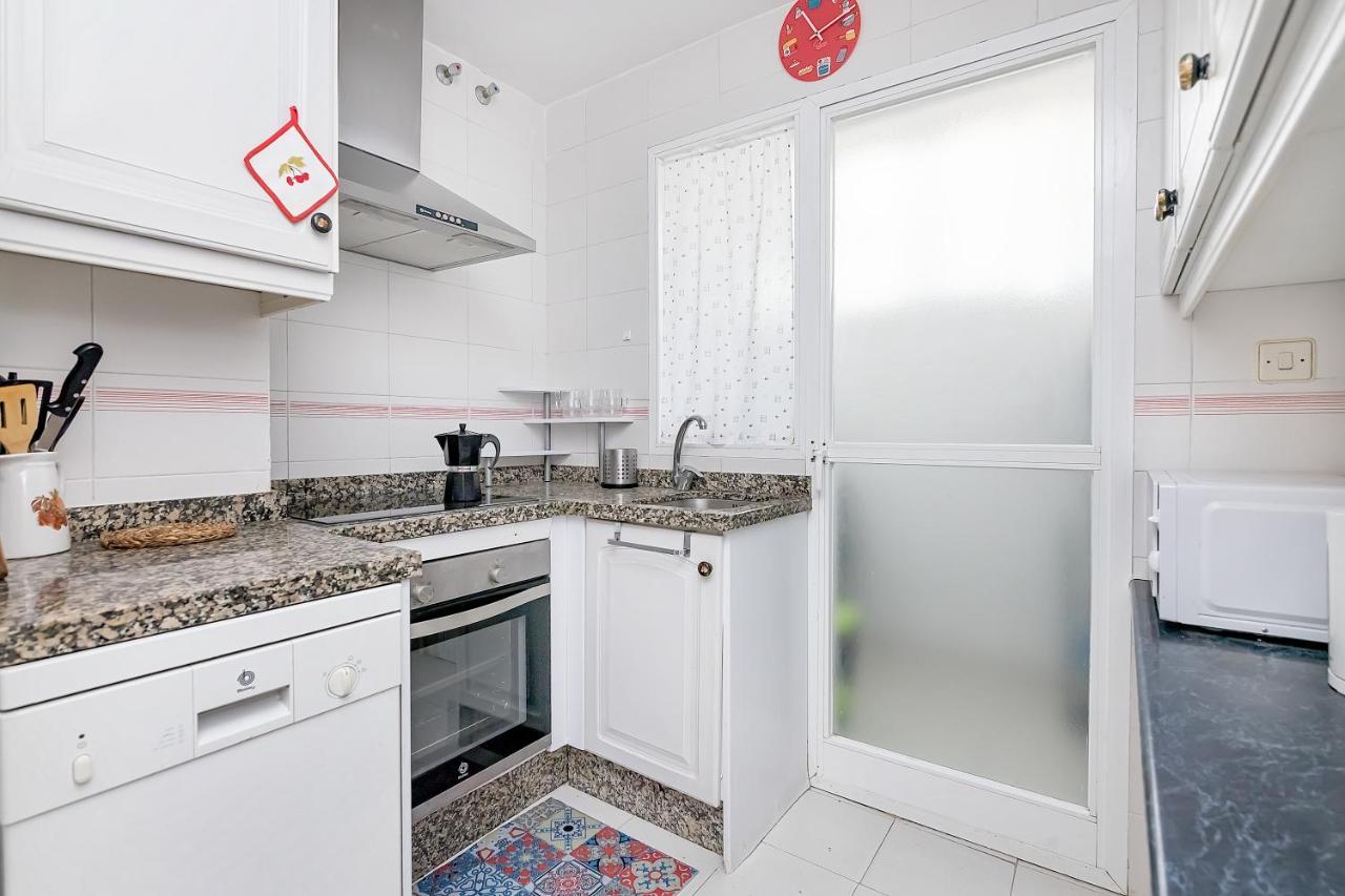 Apartmán Sunshine Balcony- La Caleta Caleta De Velez Exteriér fotografie